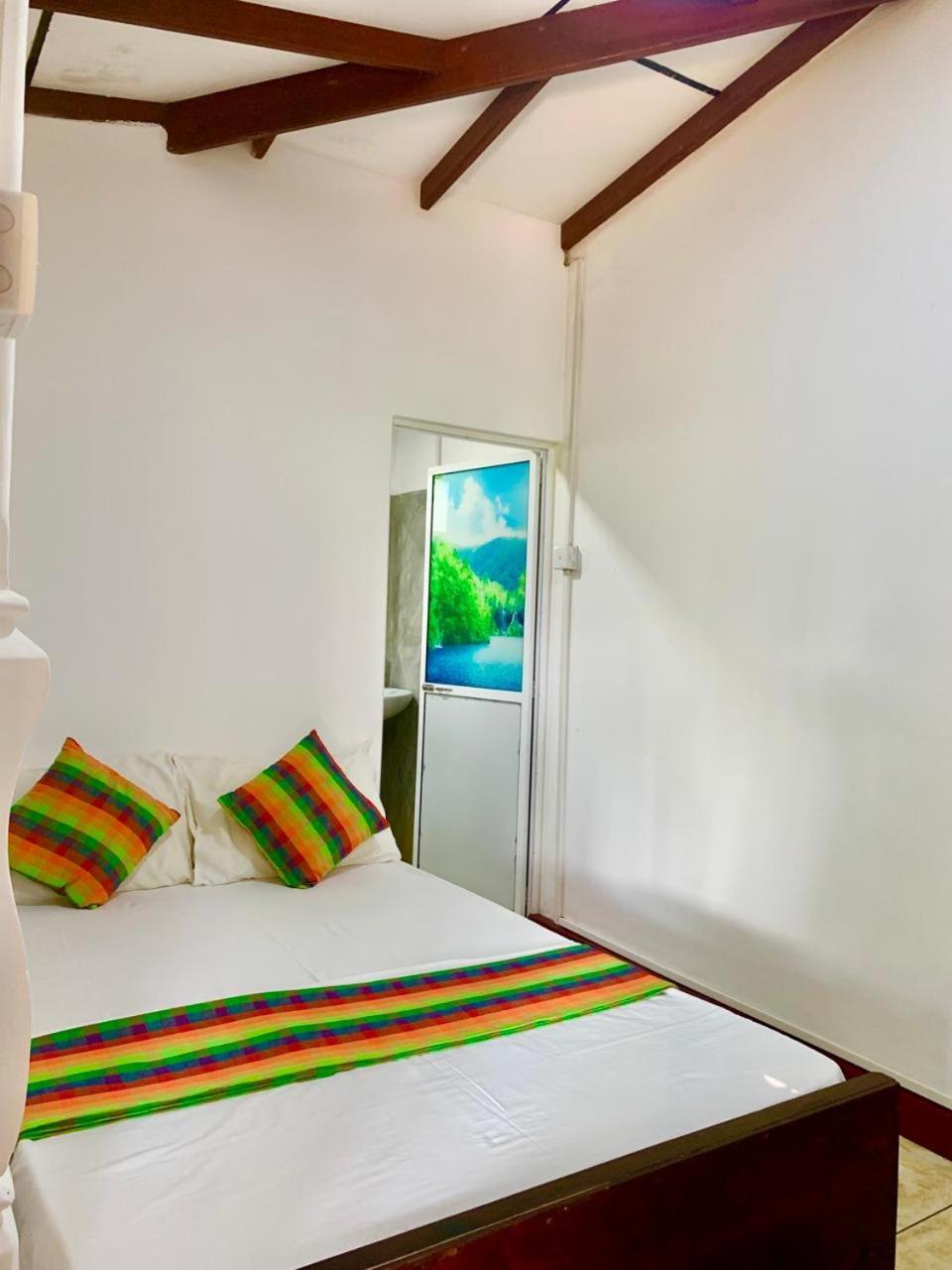 Surf Front Hotell Ahangama Eksteriør bilde